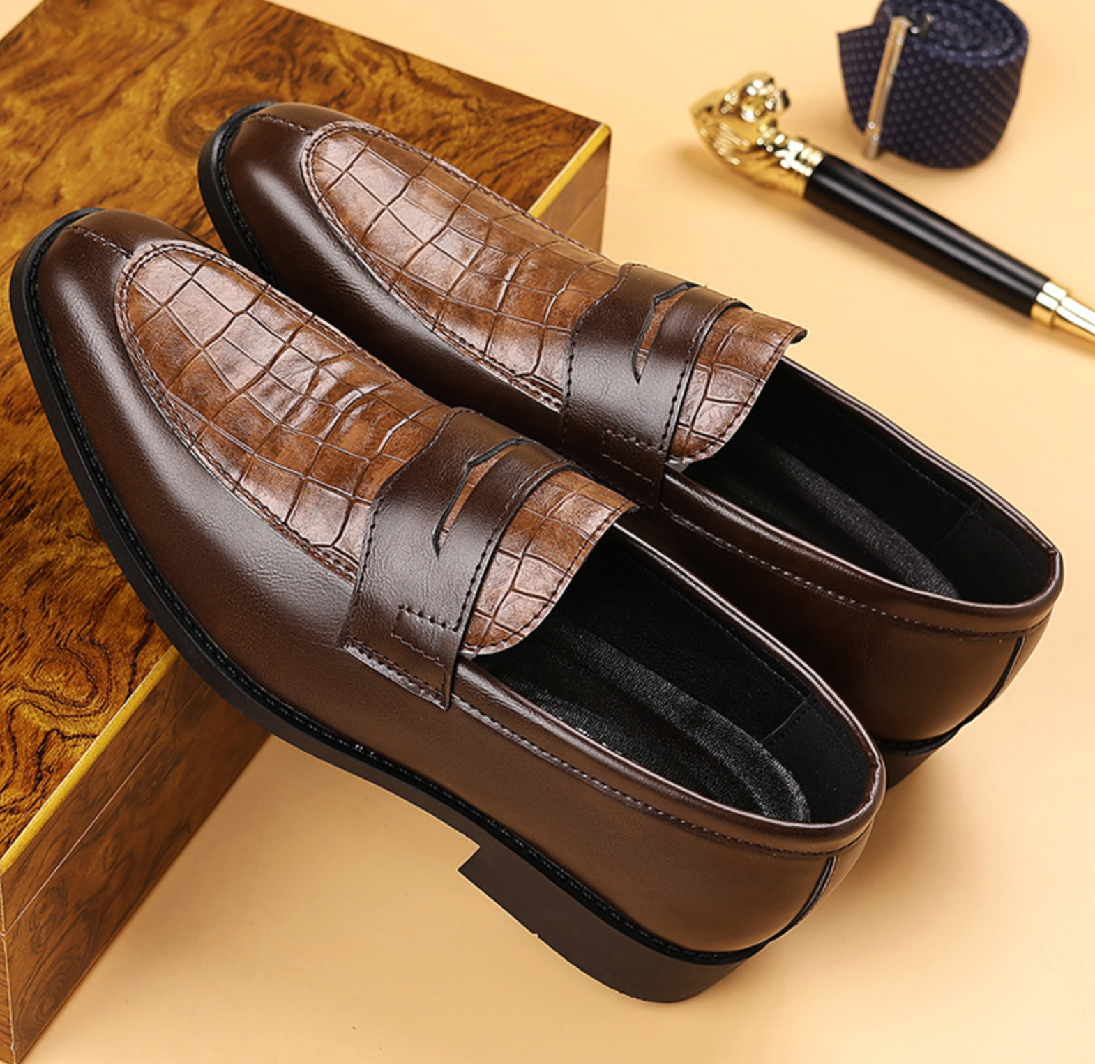 Men’s Classic PU Lace-Up Shoes