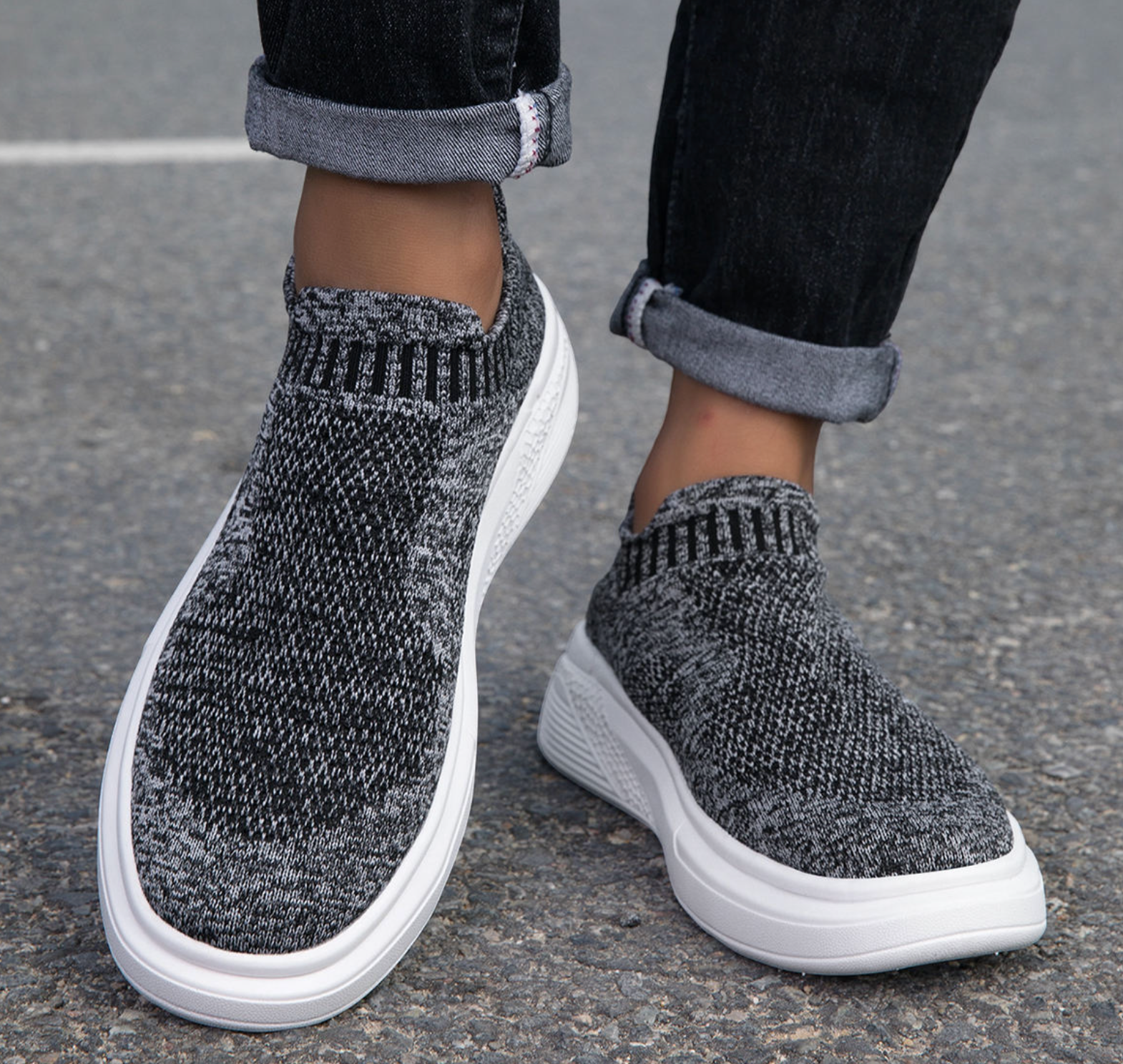 Men’s Breathable Fabric Upper Shoes