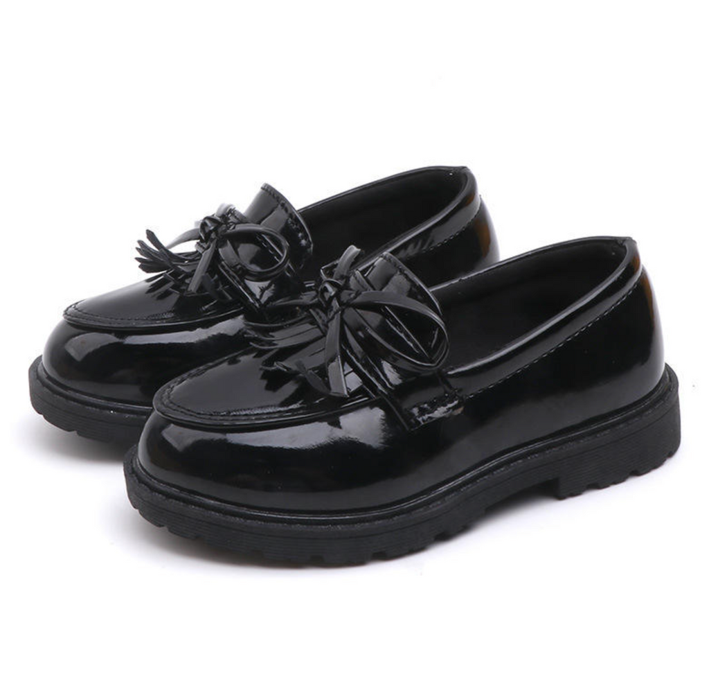 Kids’ British-Style Vintage Shoes